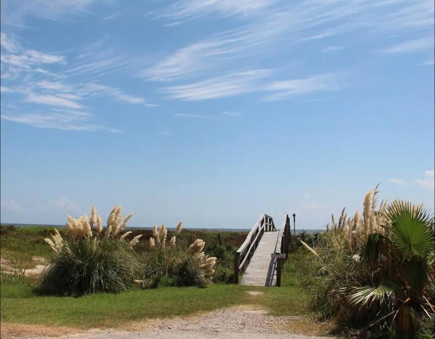 The Mermaids Treasure Chest Surfside Beach Exterior foto
